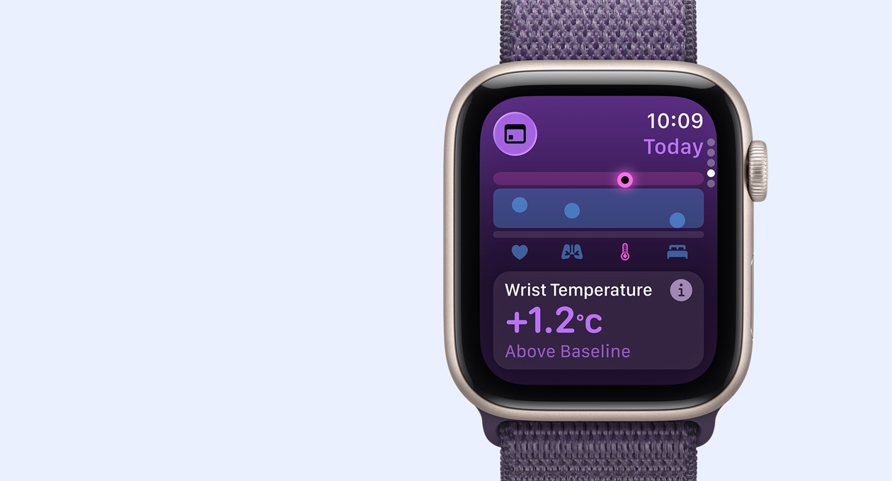 Apple Watch SE 3, alumīnija ietvars, zvaigžņu krāsa, plaukstas locītavas temperatūras rādītājs, labais sāns, Digital Crown, siksniņa, Sport Loop, dūmakaini violeta krāsa
