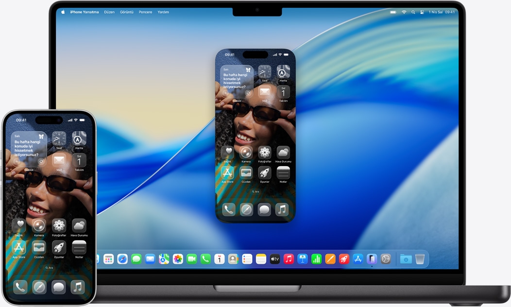 MacBook ekranında yansıtma efektinin gösterildiği yan yana duran iPhone ve MacBook. Ekranın üst kısmında Takvim ve Notlar araç takımları, alt kısmında ise uygulamalar yer alıyor.