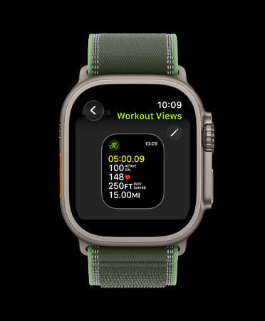 Apple Watch Ultra 3, boîtier en titane, finition naturelle, écran de modification des vues d’exercice