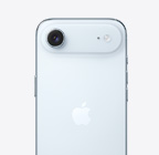iPhone Air, achterkant, kleur Hemelsblauw, Fusion Hoofdcamerasysteem in plateau aan de bovenkant